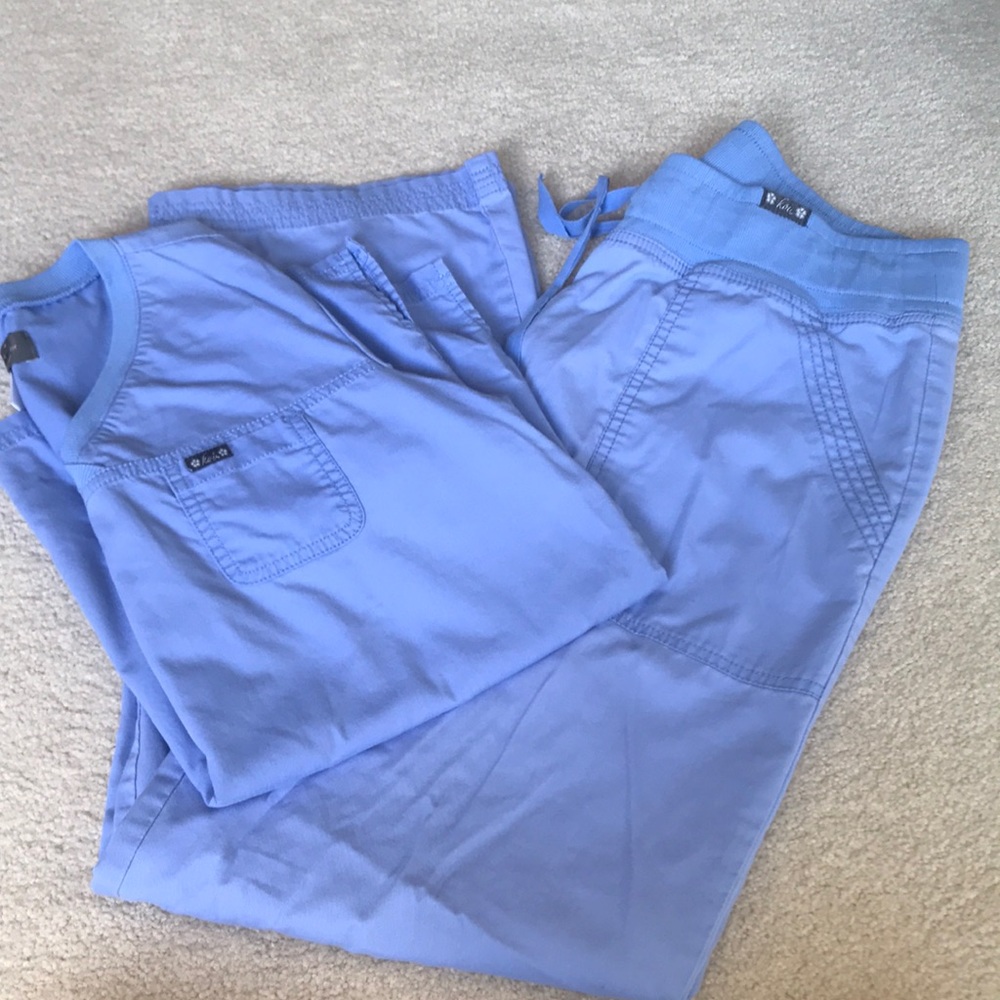KOI COMFORT Scrub Set